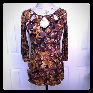 ANTHRO Postmark Traced Teardrops Top